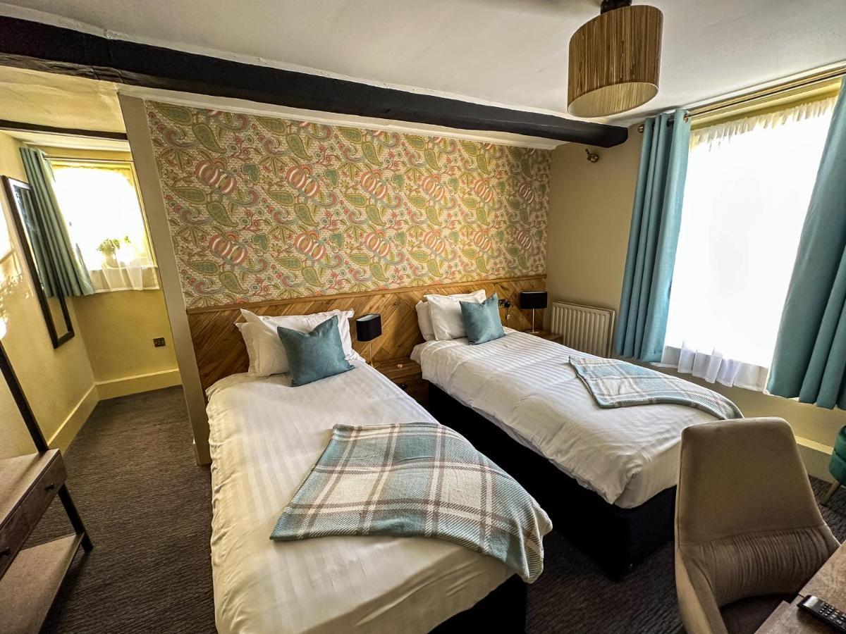 The Old Mill Hotel Salisbury Bagian luar foto