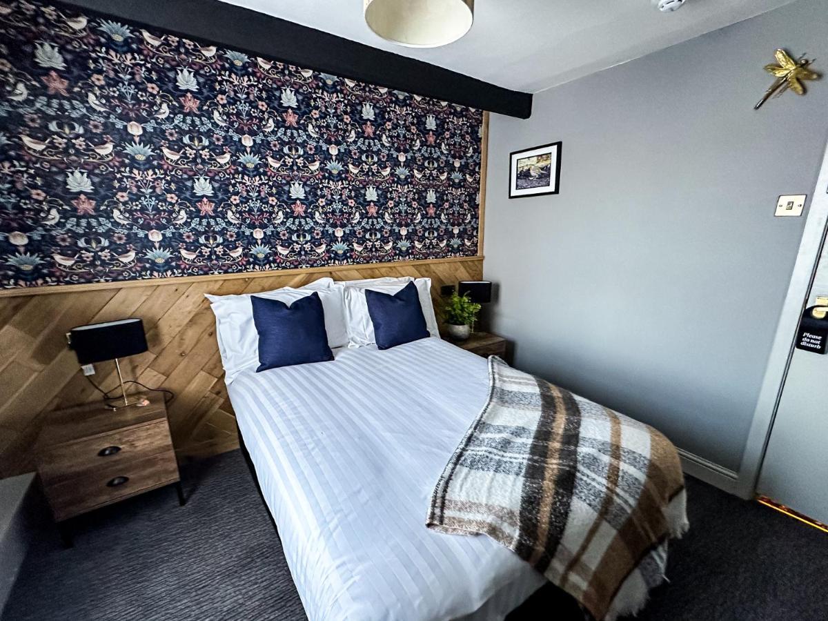 The Old Mill Hotel Salisbury Bagian luar foto