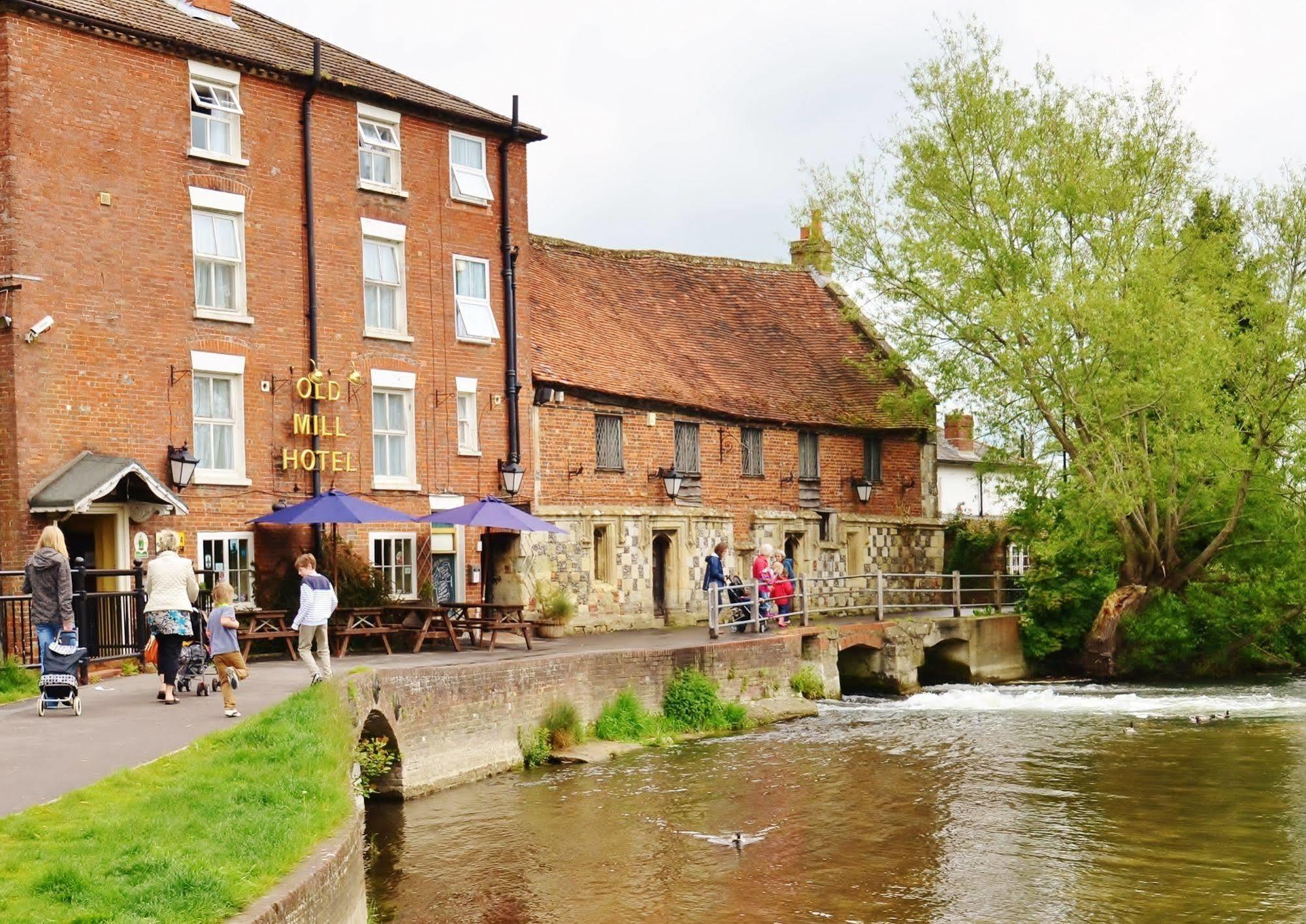 The Old Mill Hotel Salisbury Bagian luar foto